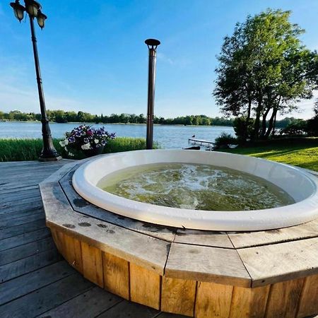 Molėtai Aguona Royal Oasisヴィラ エクステリア 写真